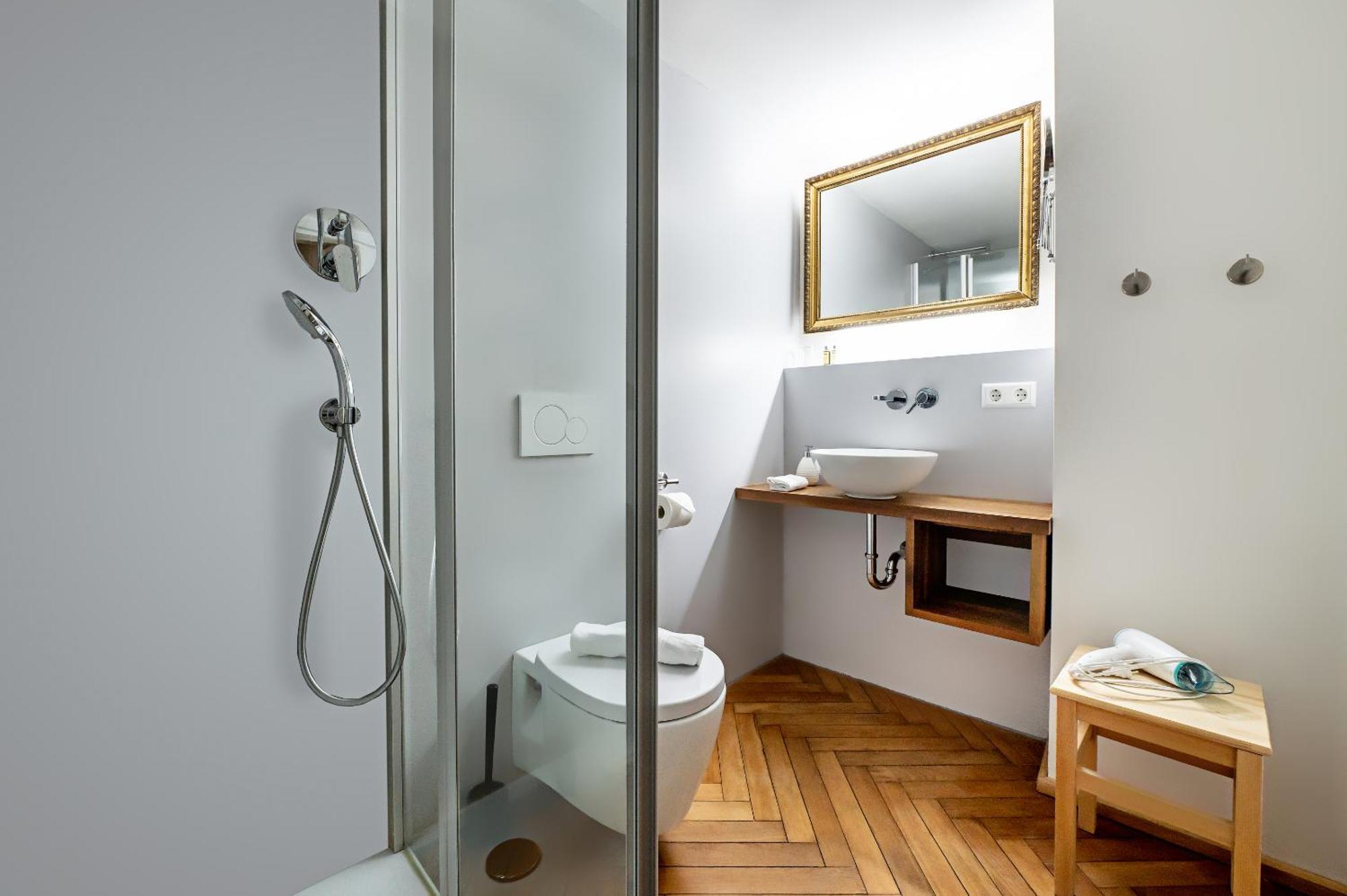 Josis Klause Cafe Pension アルプシュタット 部屋 写真